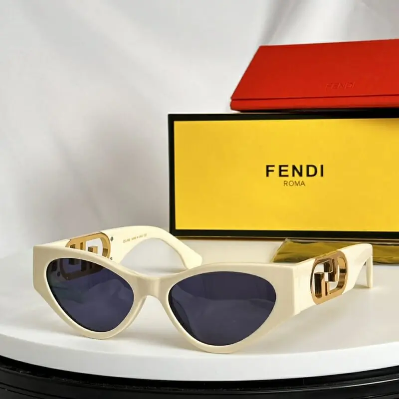 fendi aaa qualite lunettes de soleil s_11bb210